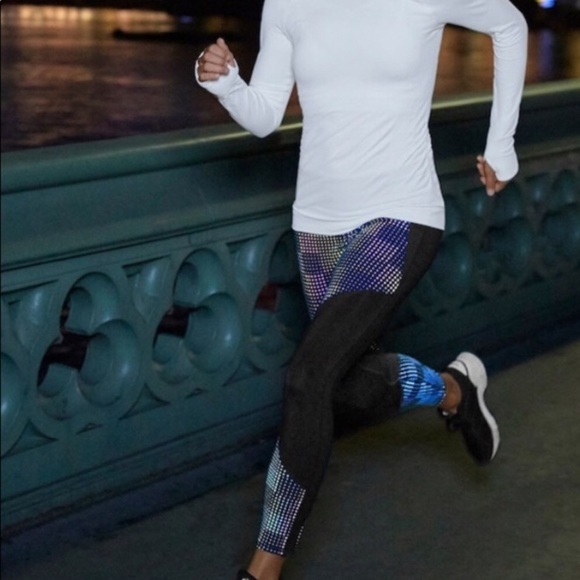 Athleta Aurora Precision 7/8 Reflective Tights XS - Picture 1 of 9